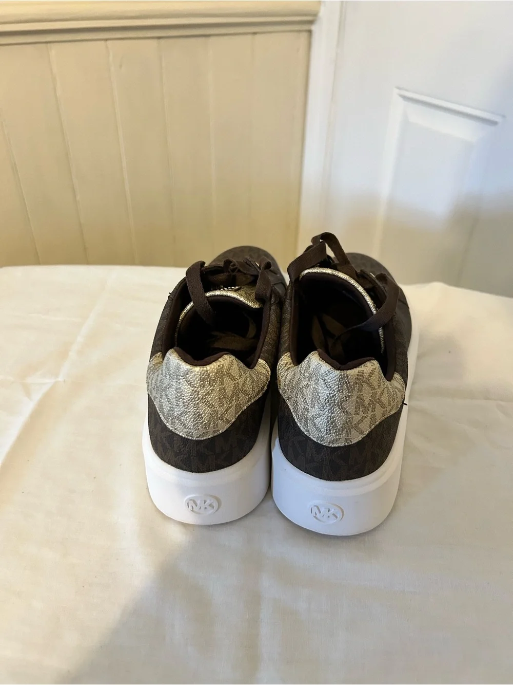 NWT Michael Kors Romey Metallic Two-Tone Logo Platform Sneakers/Size 11